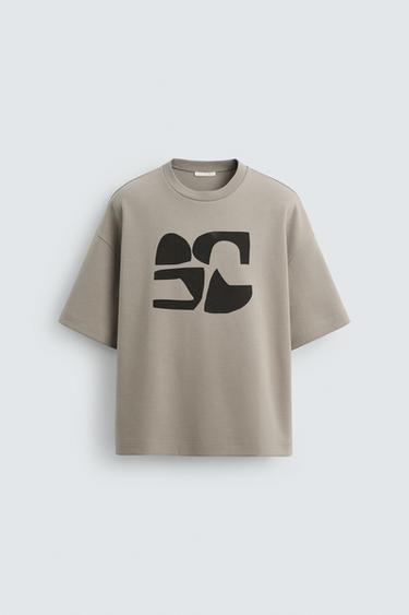 CAMISETA TÉCNICA ESTAMPADO TEXTURA - Piedra de Zara