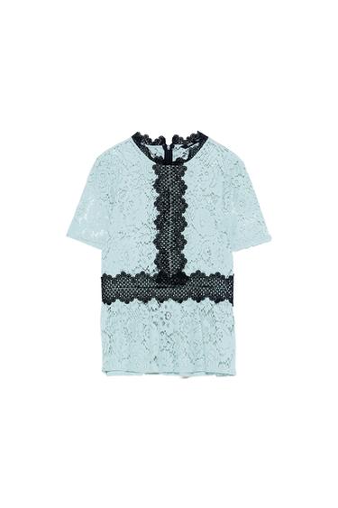 CONTRASTING LACE TOP