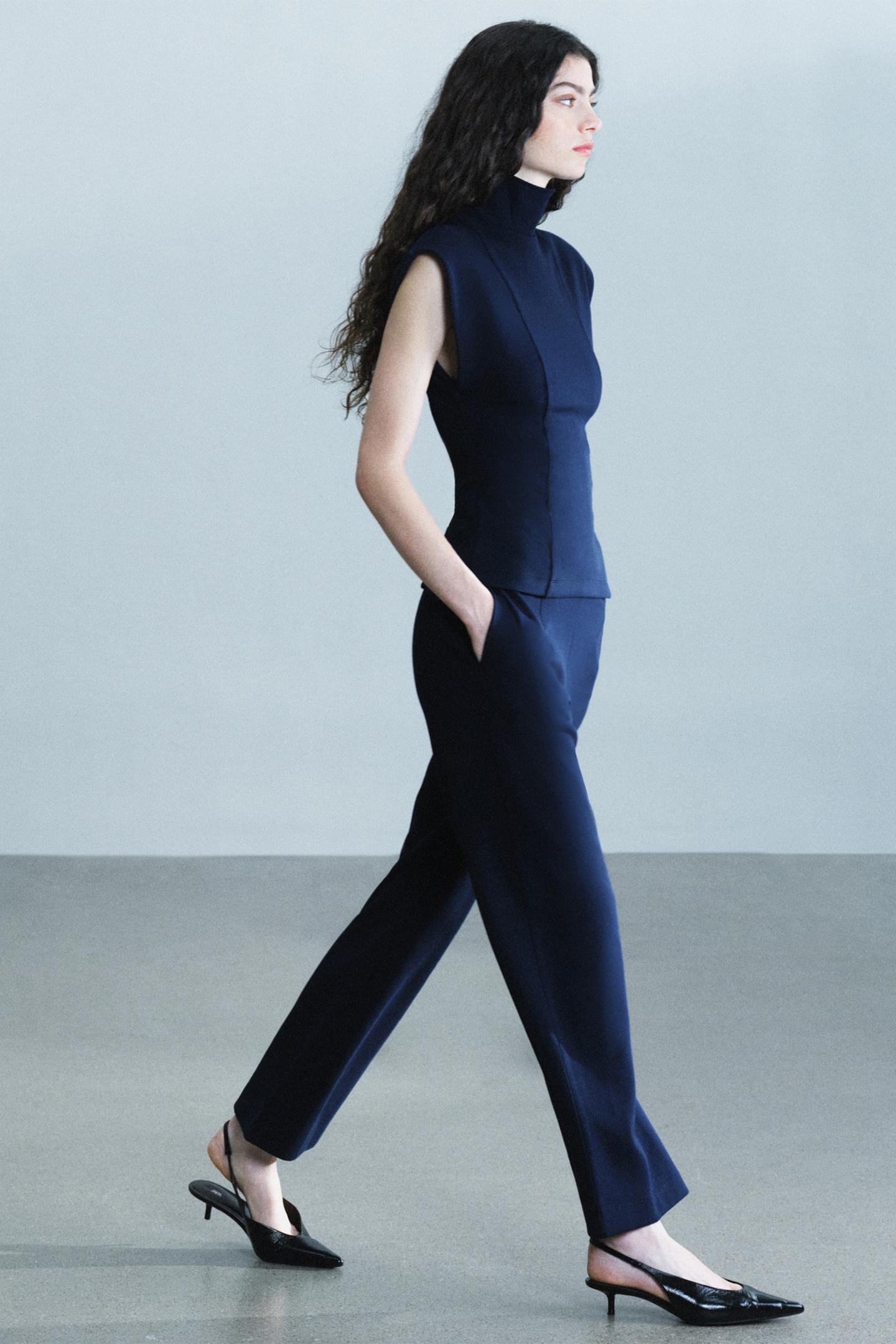 Женские брюки Zara Interlock Pleated, цвет: Тёмный тёмно-синий