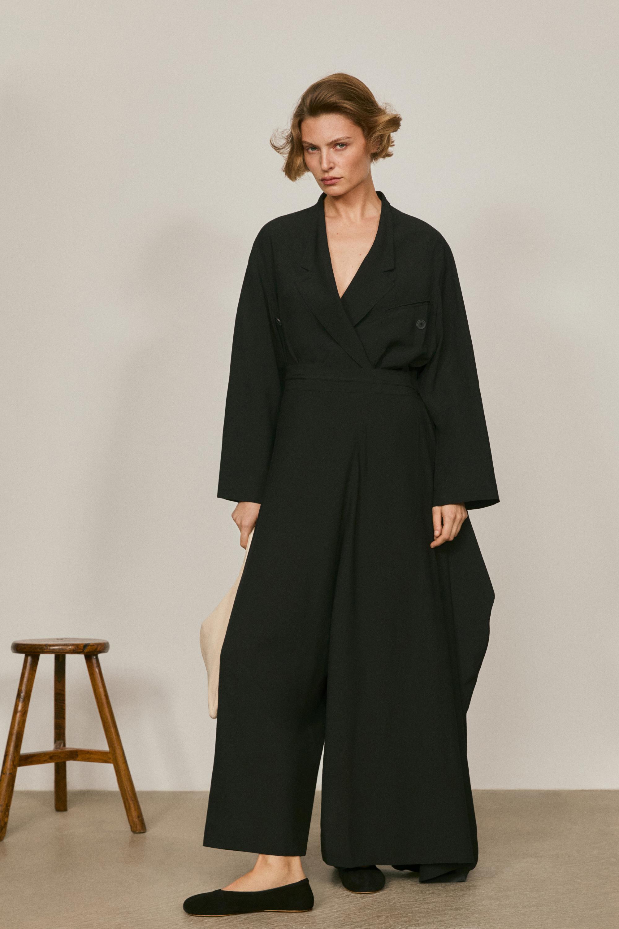 ZARA セットアップ ZARA - 期間限定！ ZARA セットアップXS/Sサイズ ダークグリーンの通販