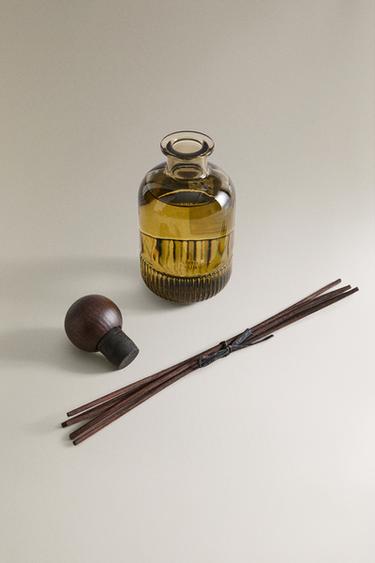 (190 ML) DIFFUSEUR DE PARFUM D’AMBIANCE À BÂTONNETS AMBER RUBY - Gris / Bleu de Zara - Image 2