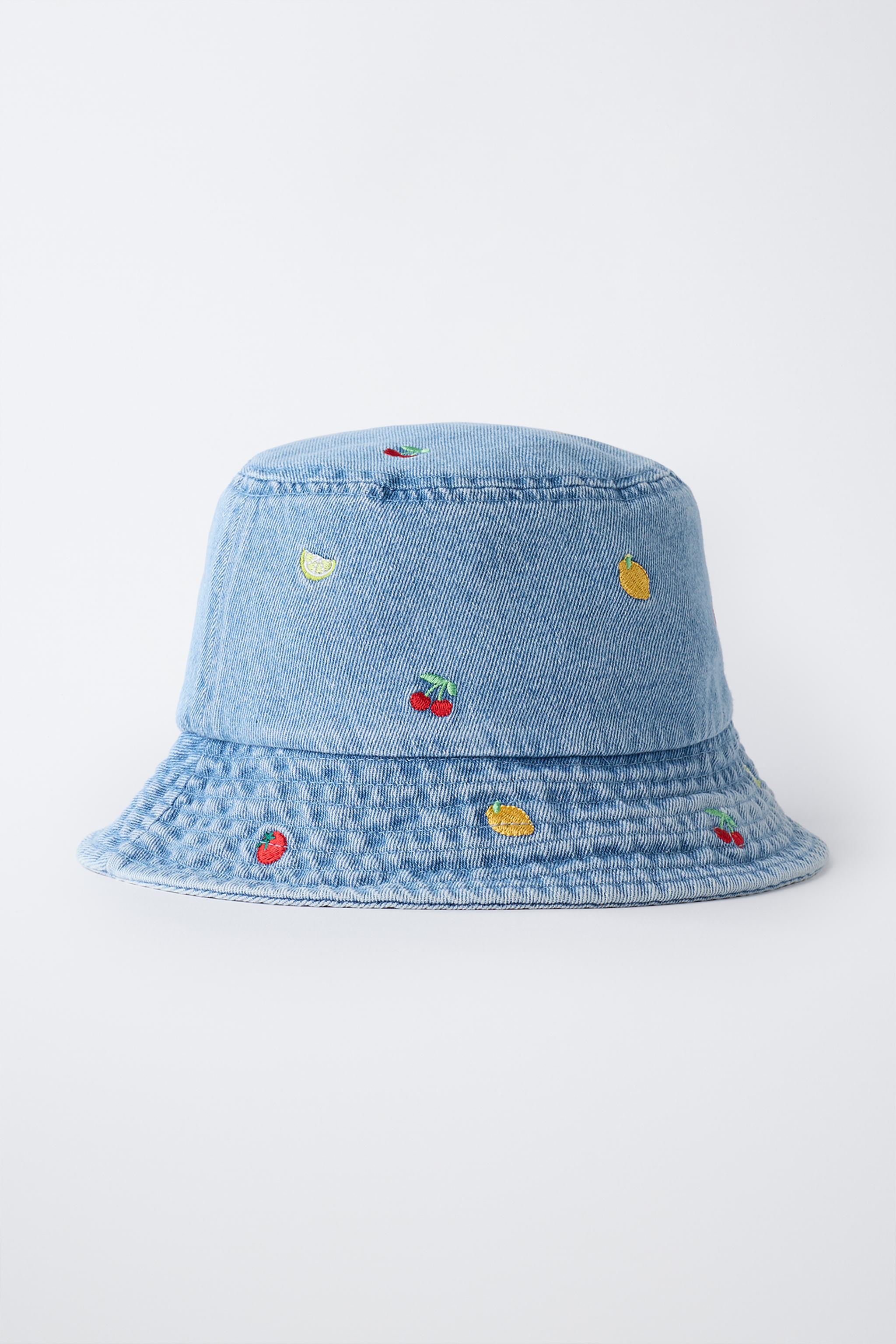 EMBROIDERED FLORAL DENIM BUCKET HAT