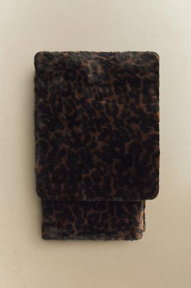 ANIMAL PRINT FLEECE THROW - Dark brown by Zara - Image 4