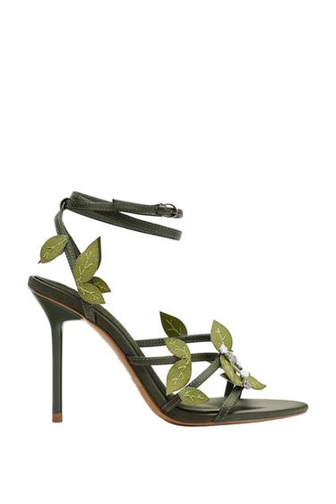SANDALIA TACÓN FLORES - Verde de Zara - Imagen 0