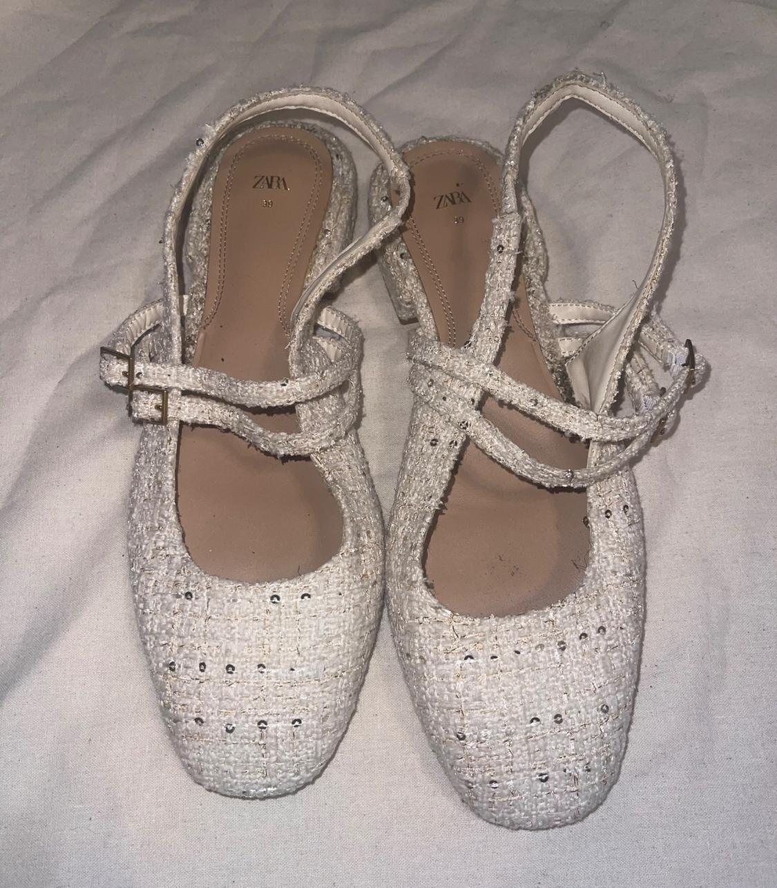 ZARA FLATS WITH BUCKLES - Image 3