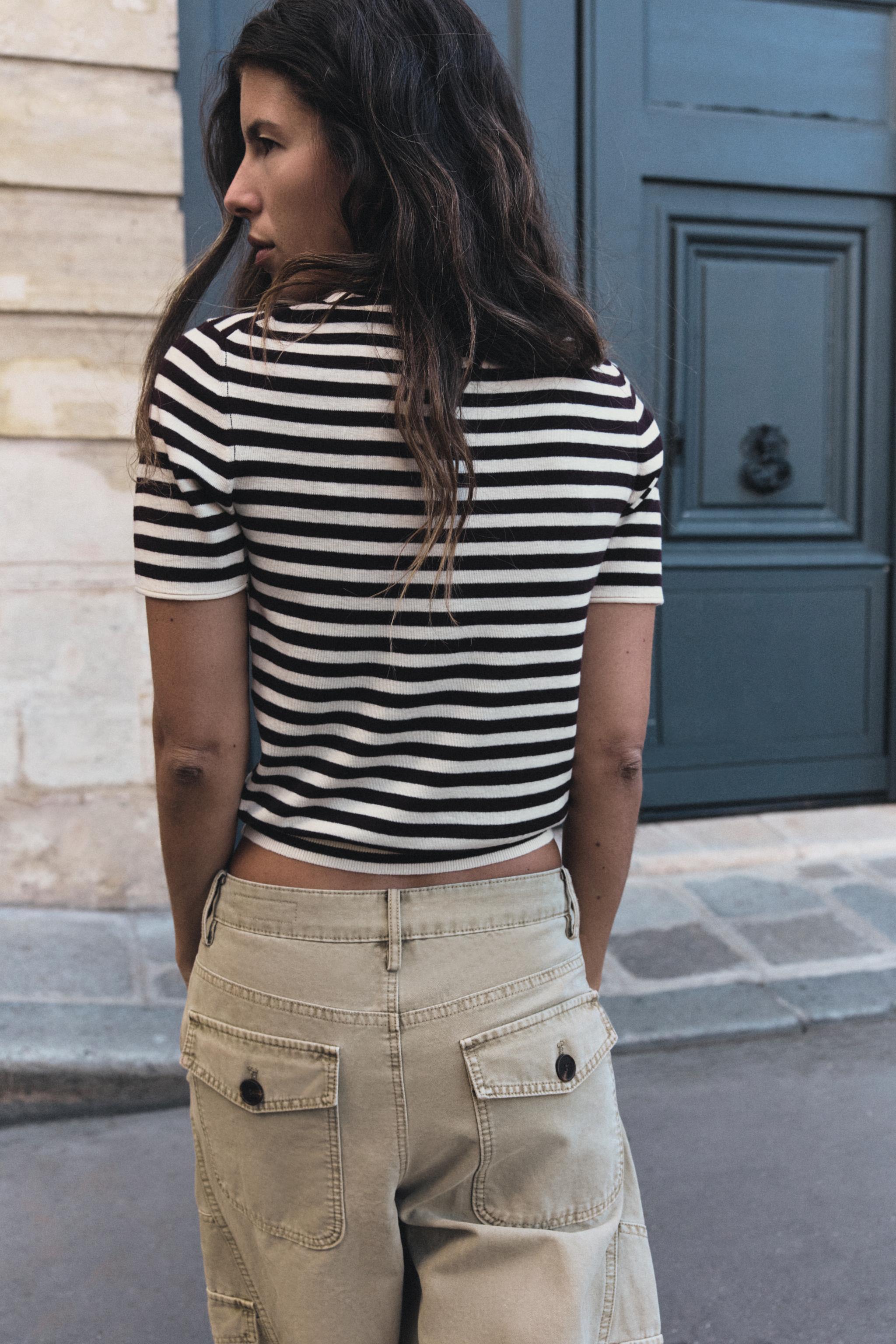 STRIPED KNIT TOP