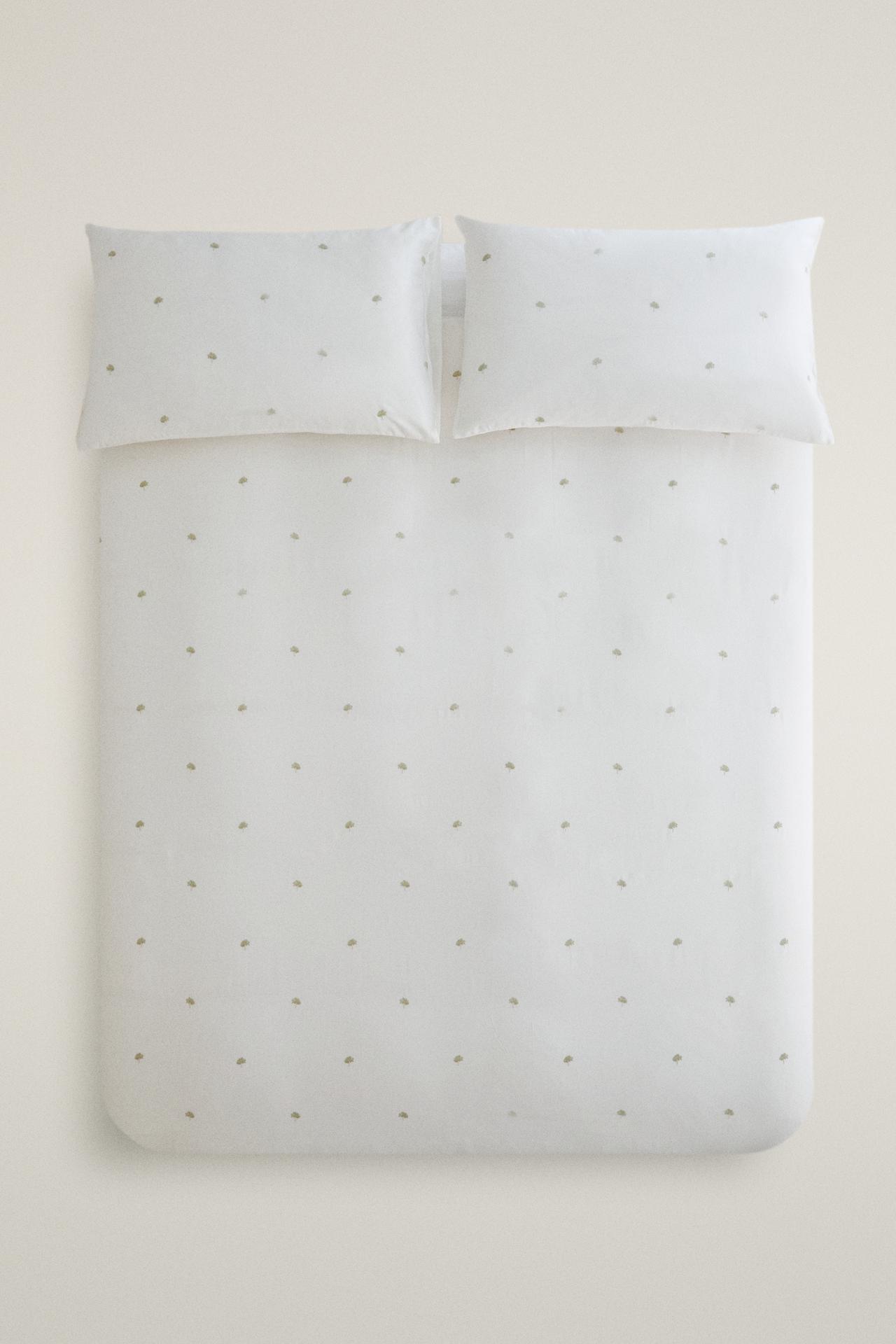 DUVET COVER WITH EMBROIDERED TREES — Oyster-white