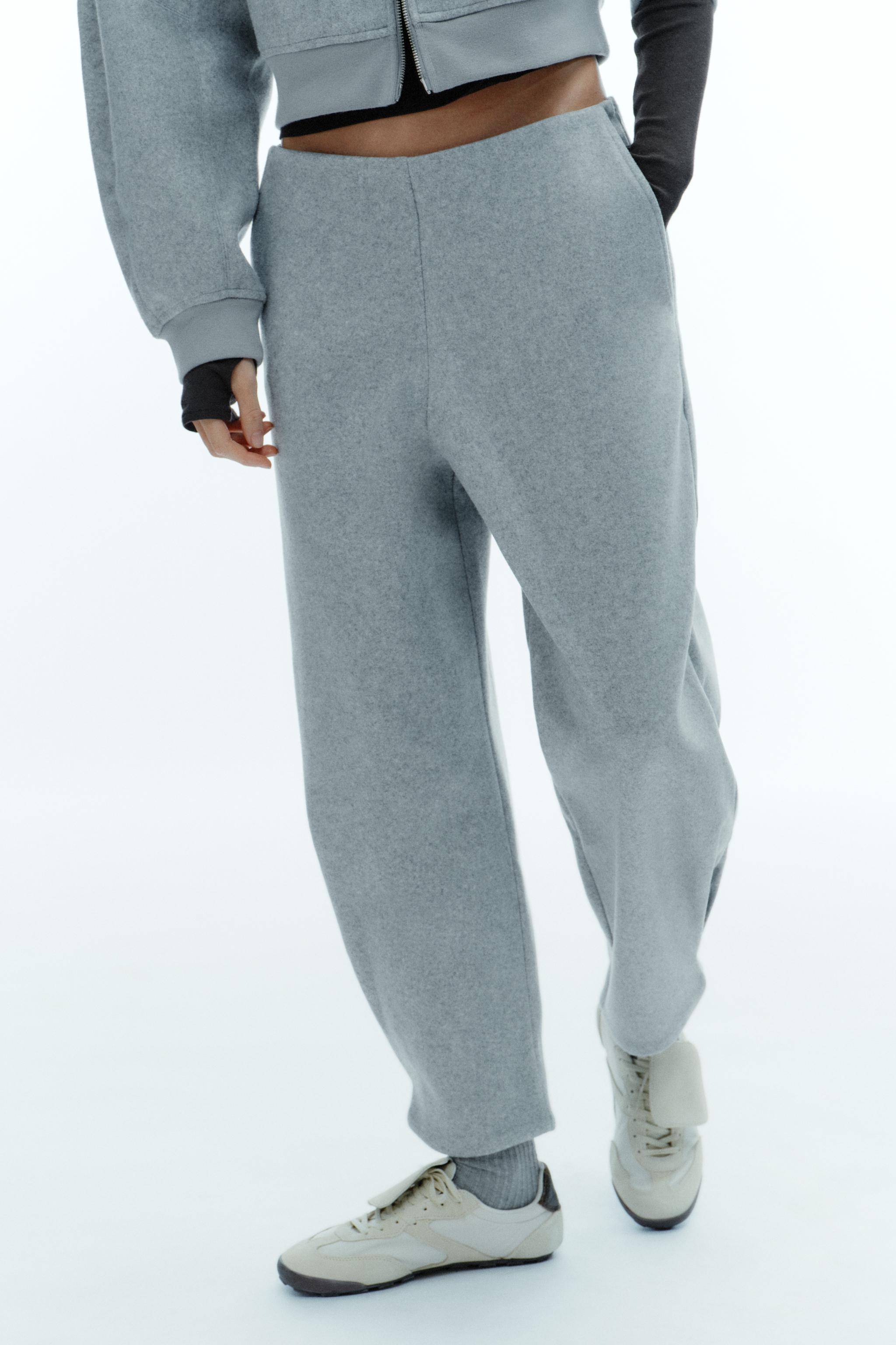 PANTALON BALLON SOUPLE À PLIS