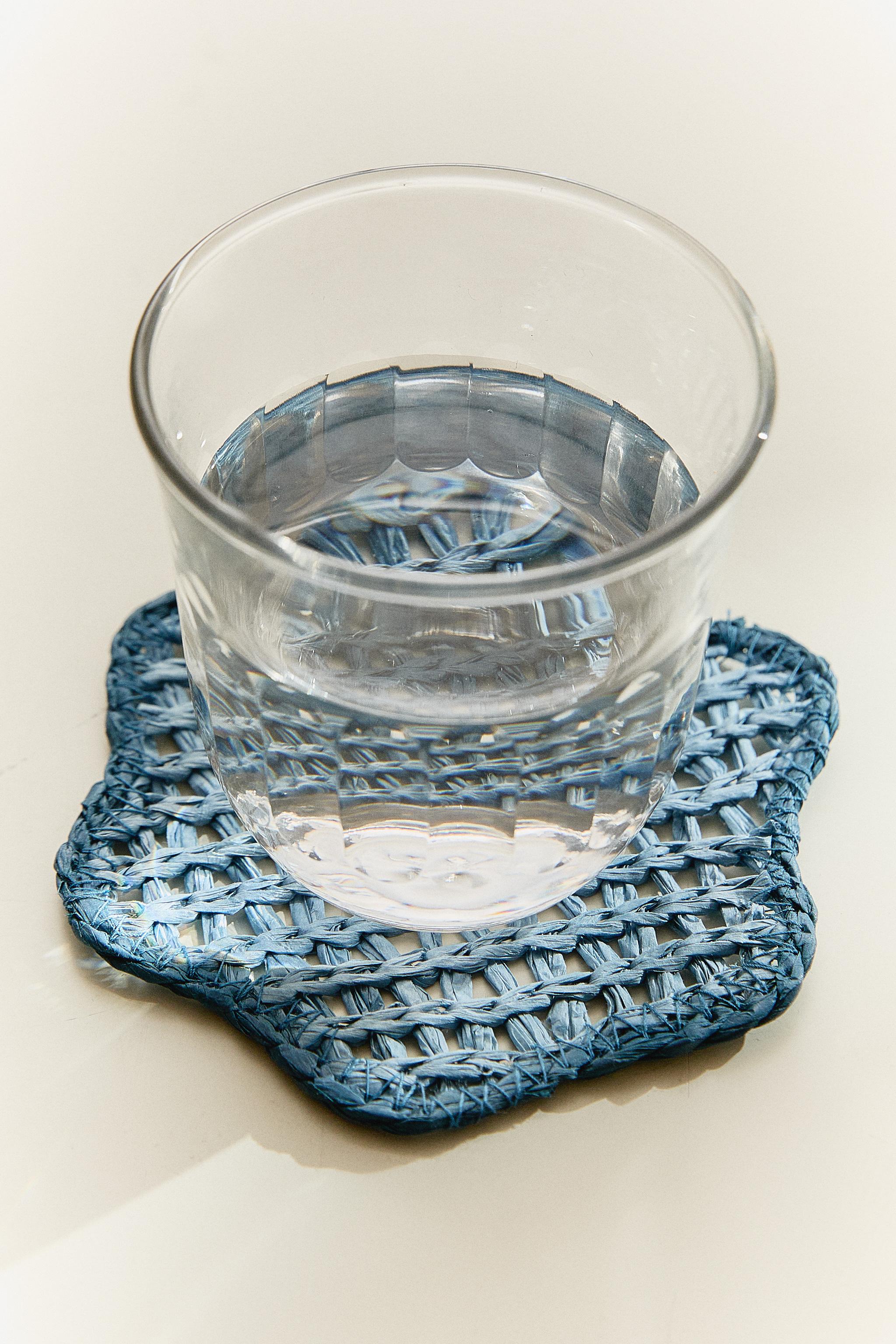 LOT DE SOUS-VERRES EN PAPIER TRESSÉ (LOT DE 4)