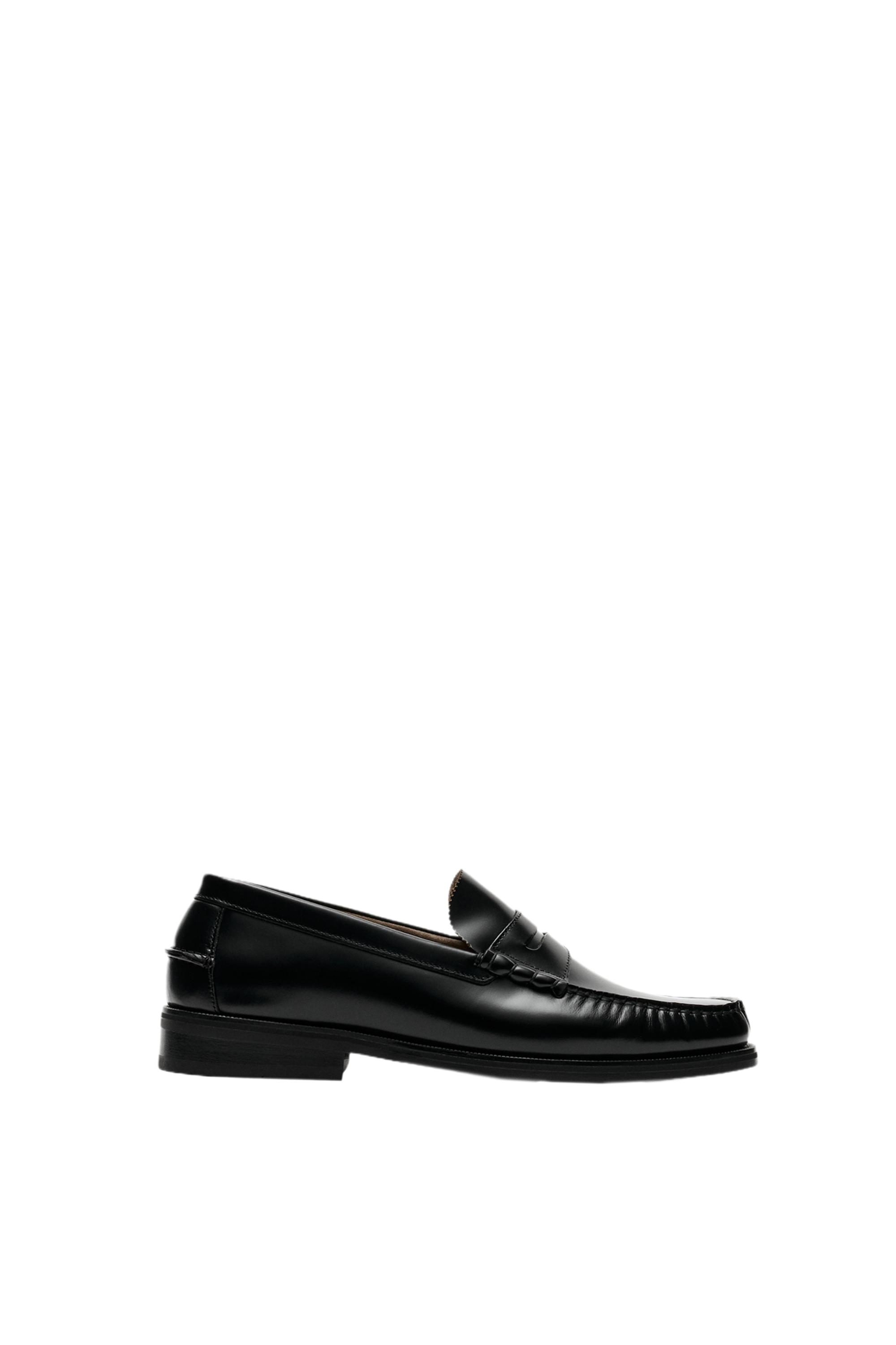 Leather penny loafer — Black