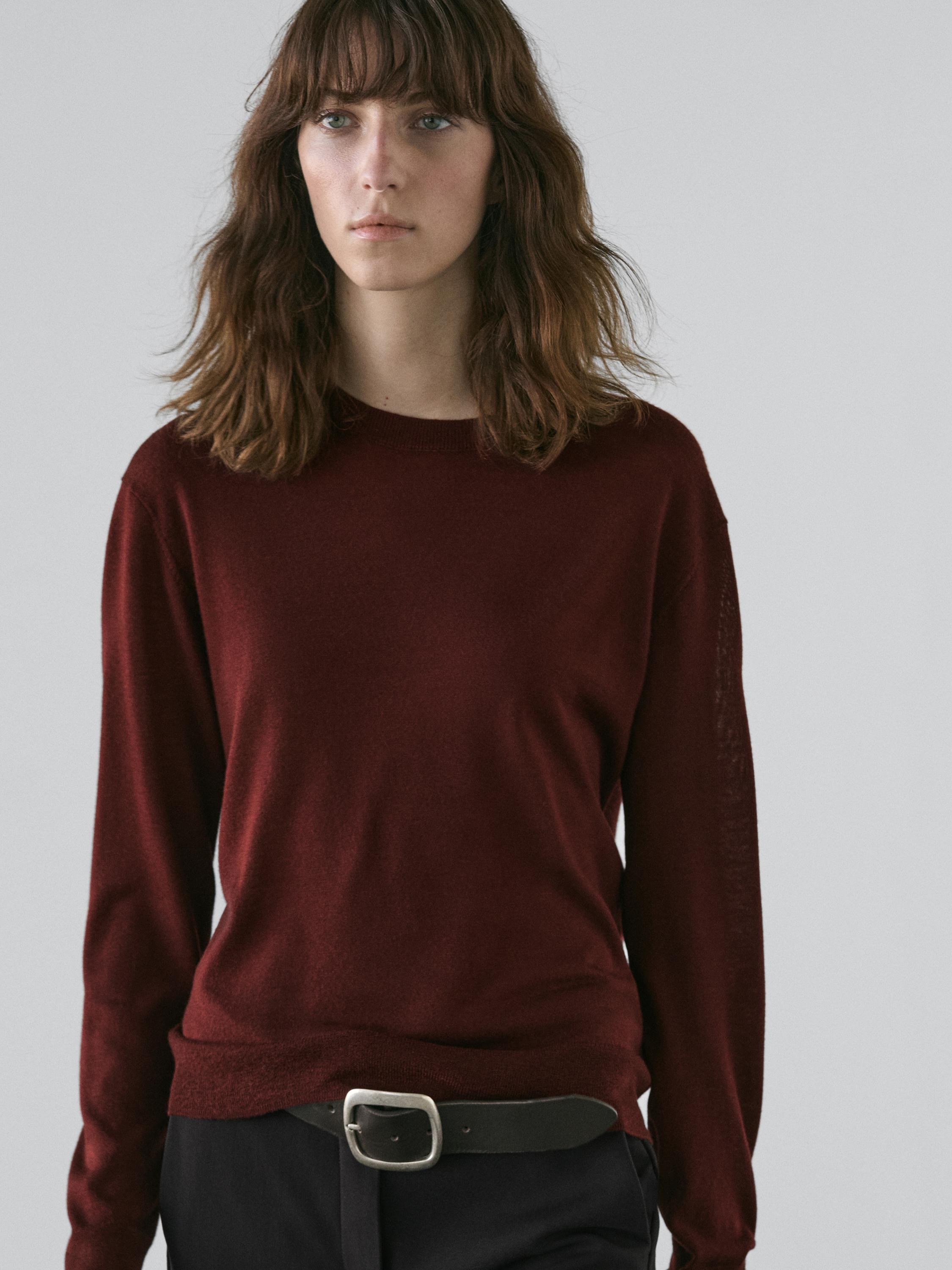 Pull en maille fine 100 % laine à col rond