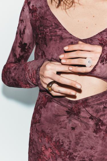 LOT DE 2 BAGUES PIERRES BRILLANTES - Multicolore de Zara - Image 1