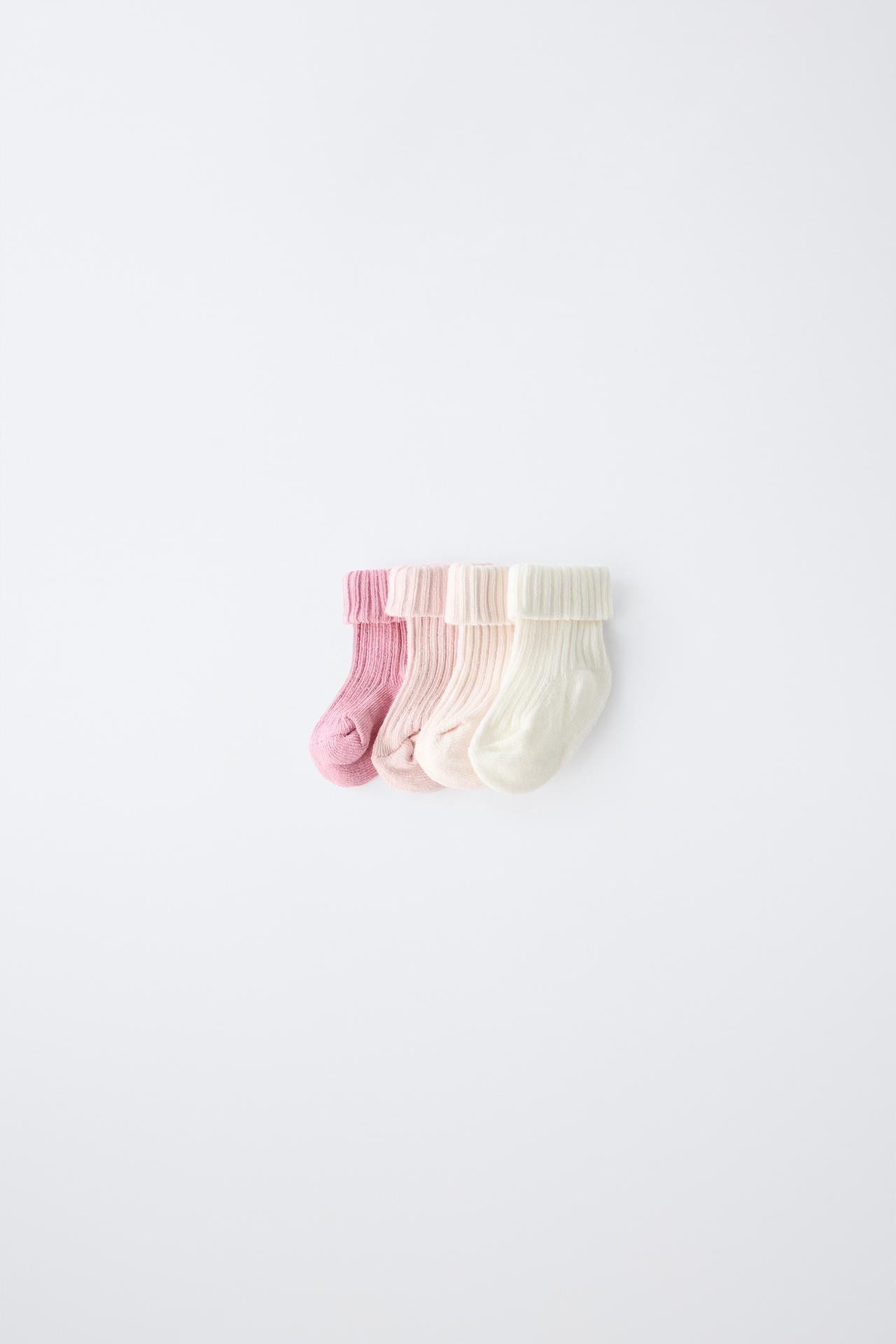 FOUR-PACK OF COLORED SOCKS IN A BOX — Pink