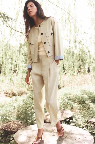PANTALÓN RECTO CON LINO PINZAS - Beige claro de Zara
