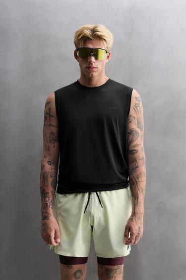 TECHNICAL TANK TOP - Black by Zara