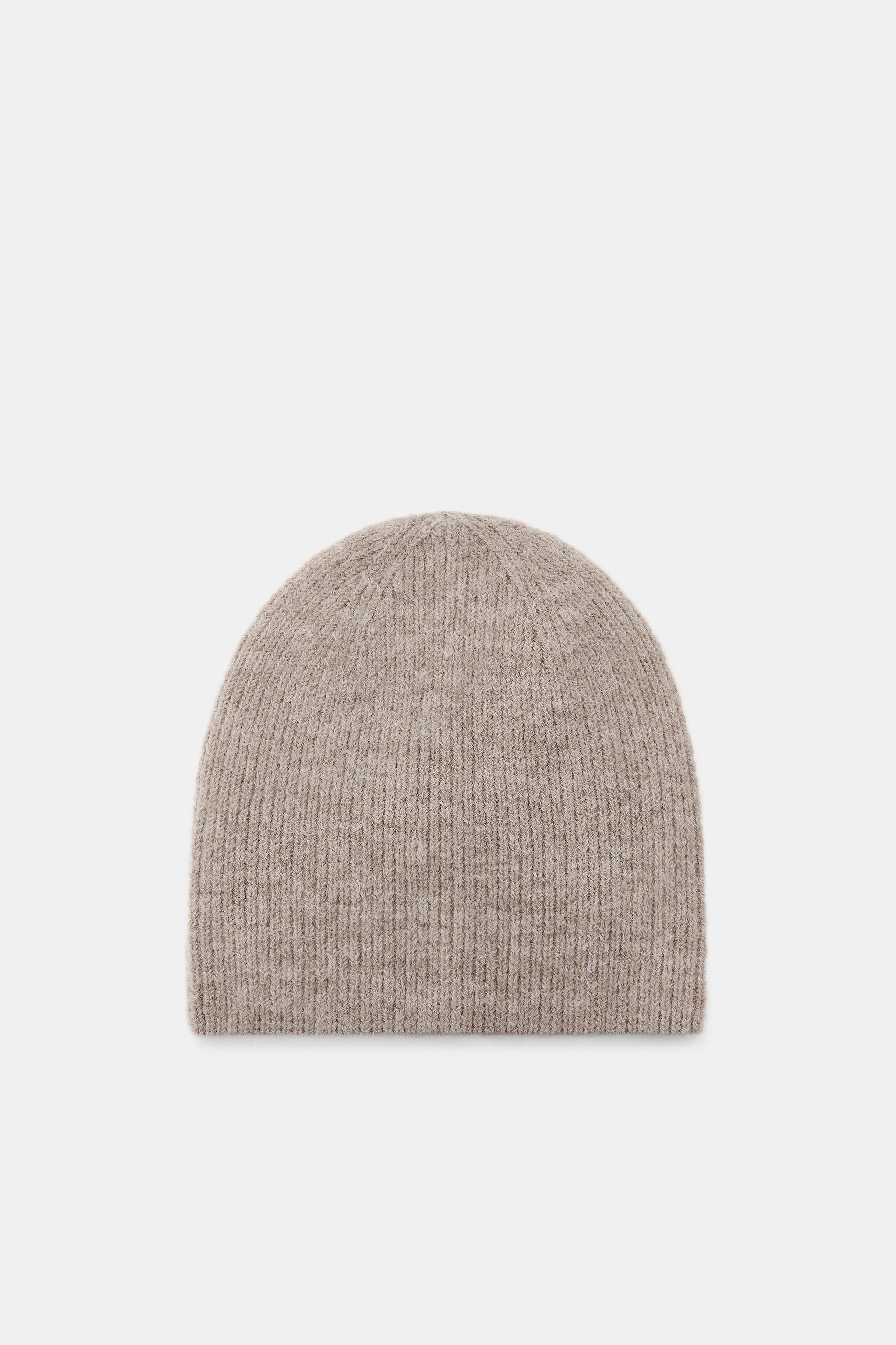 epine Eé knit KNIT HAT WITH LABEL - Yellow | ZARA United States