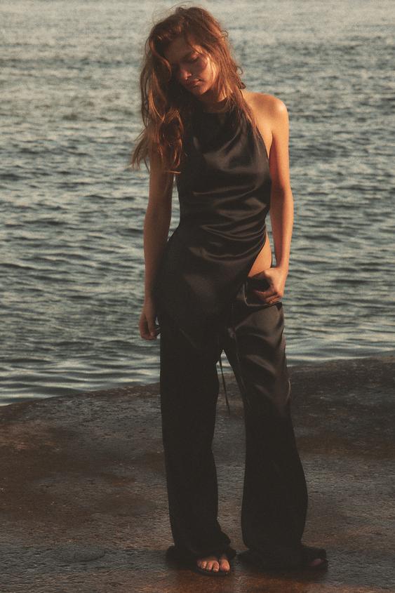 TOP SATINADO HALTER ASIMÉTRICO - Negro de Zara - Imagen 0