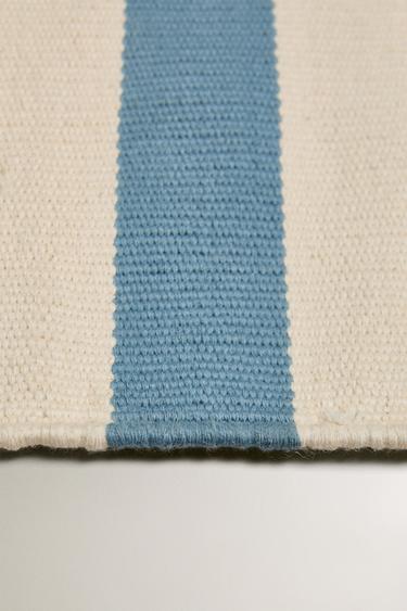 TAPIS COTON BANDES RAYURES - Écru de Zara - Image 2