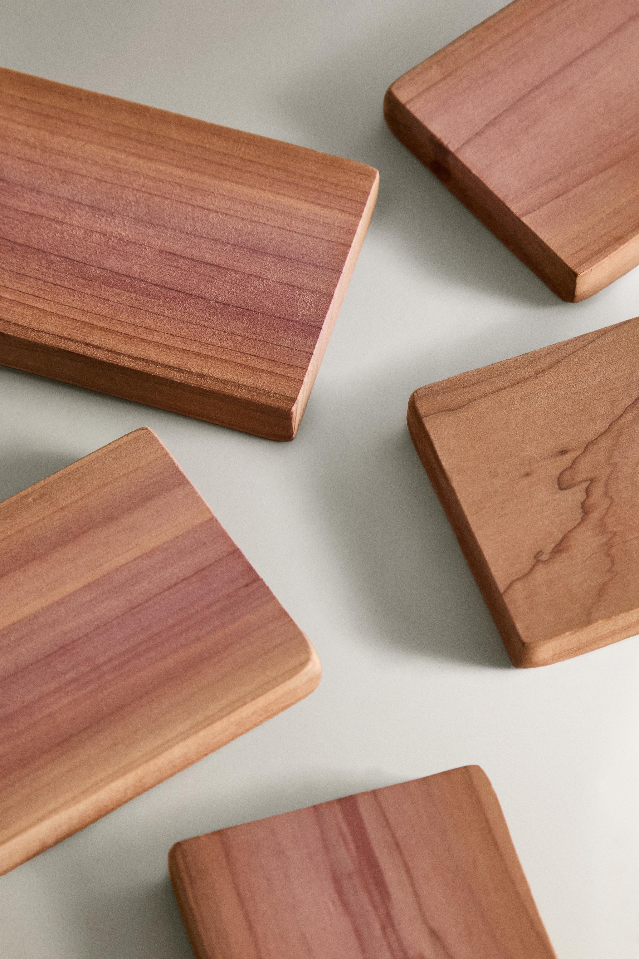 PACK OF WARDROBE CEDAR BLOCKS (PACK OF 6)