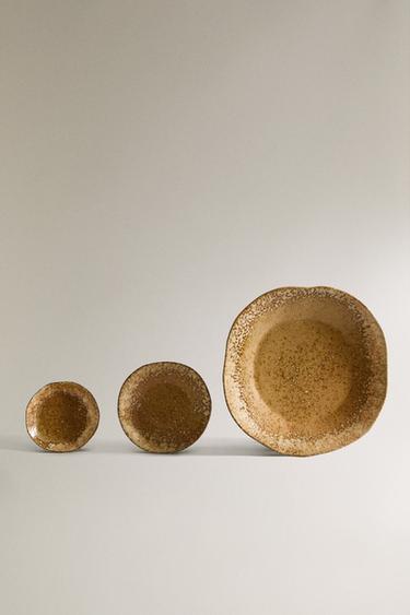 IRREGULAR CERAMIC TRAY - Mustard by Zara