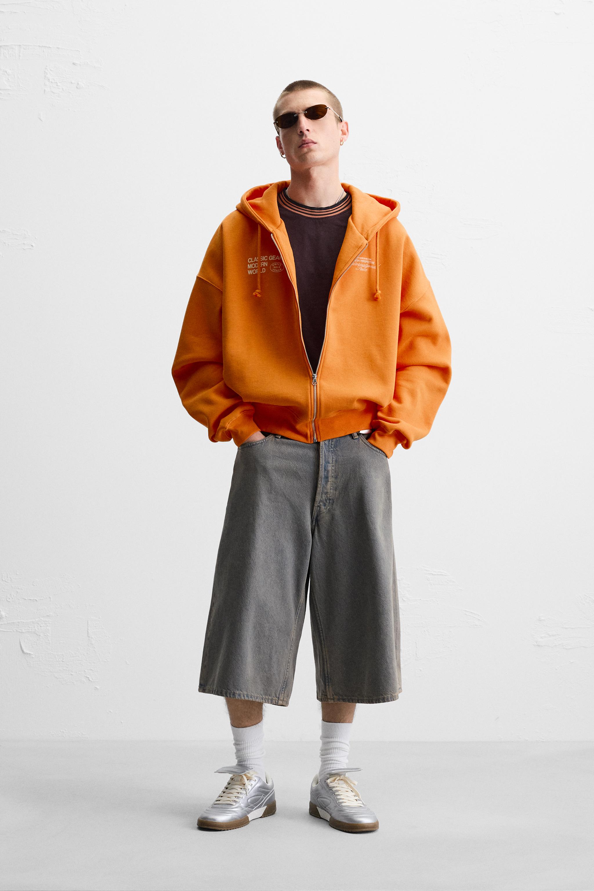 テキストプリント入りジップアップフーディ - オレンジ色 | ZARA