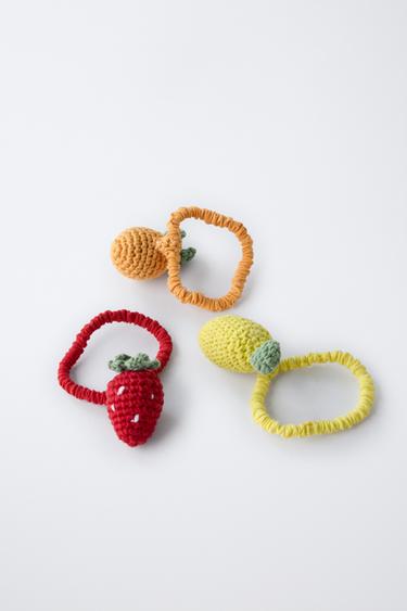 3-PACK OF CROCHET FRUIT HAIR BOBBLES - Red by Zara - Image 2
