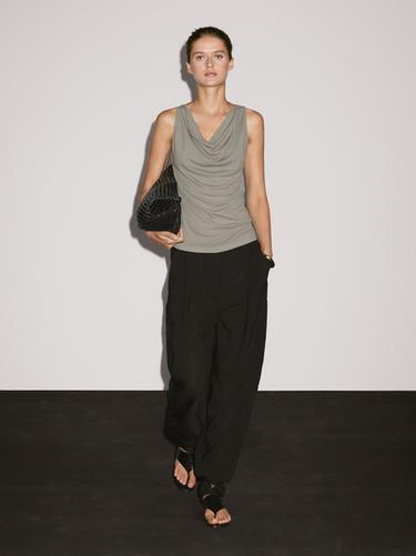 Top escote drapeado 100% algodón - Khaki claro de Zara - Imagen 0