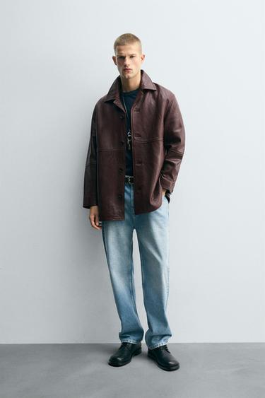 CAZADORA PIEL TEXTURA - Burdeos de Zara - Imagen 0