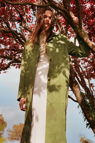 LOOK - Plum by Zara