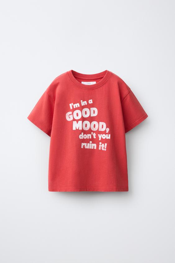 CAMISETA ESTAMPADO TEXTO - Rojo de Zara - Imagen 0