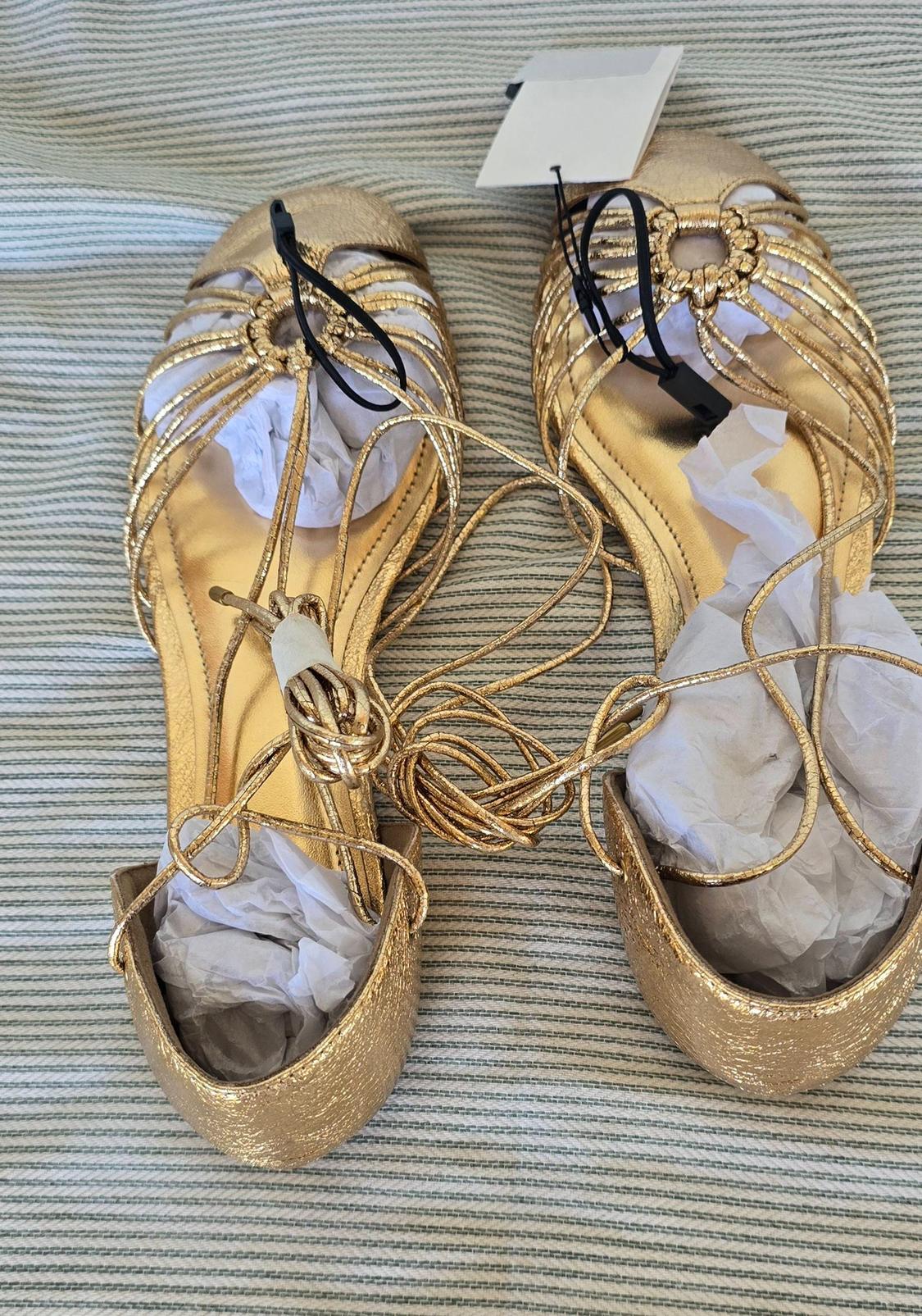 METALLIC-EFFECT LACE-UP CAGE SANDALS - Image 4