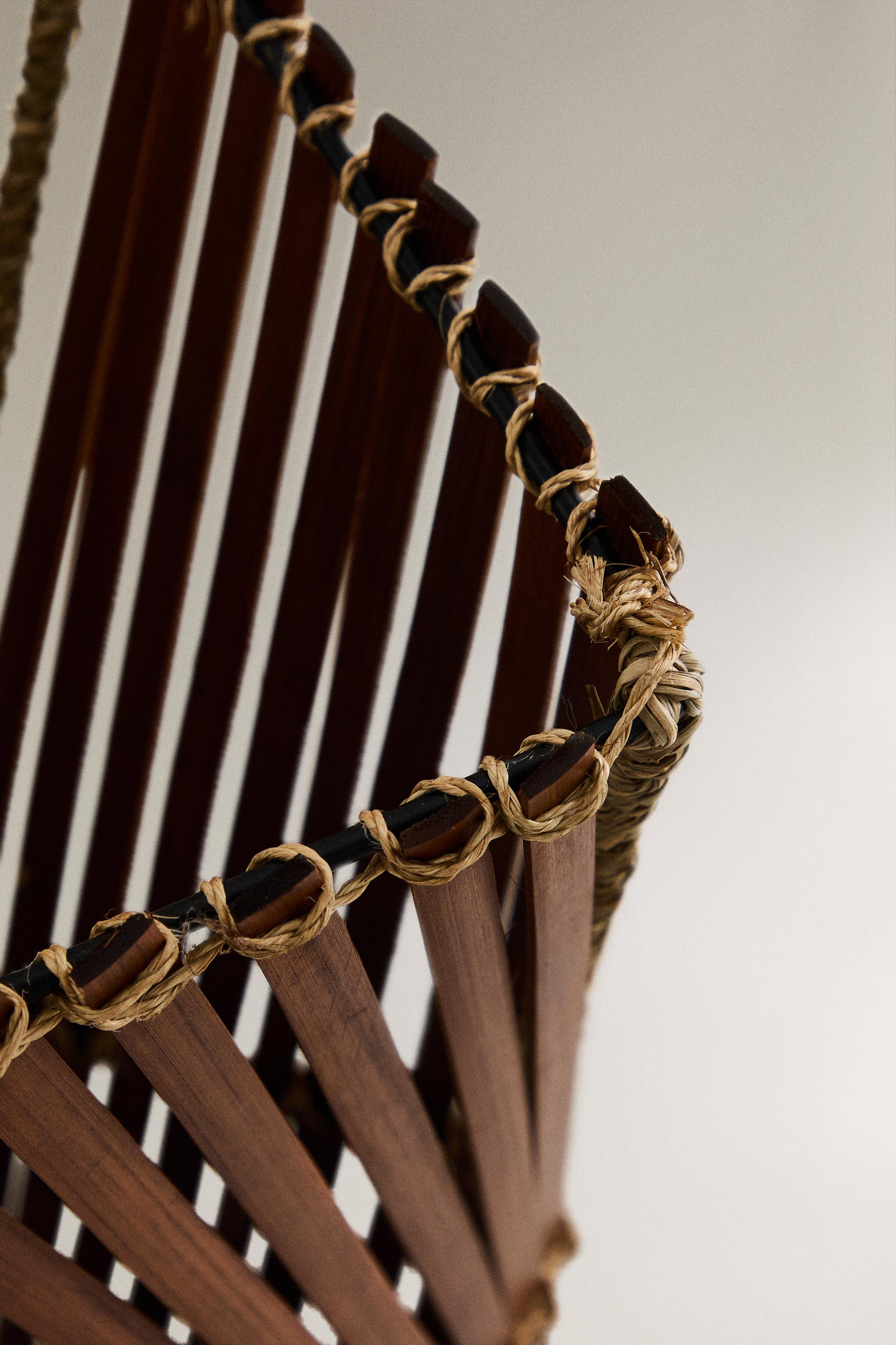 BAMBOO FIBER UMBRELLA BASKET