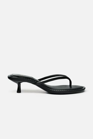SANDALER MED KITTEN HEEL - Sort fra Zara