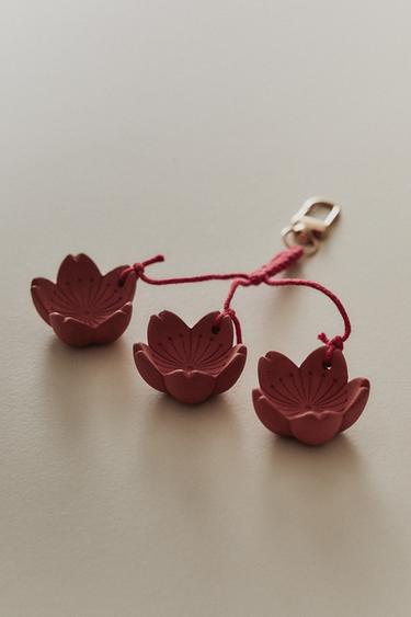 FLEUR D'OSMANTHUS SCENTED CHARM - Crystal by Zara - Image 4