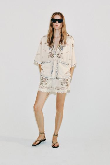 SHORT BRODÉ AVEC LIN ZW COLLECTION - Écru de Zara - Image 2