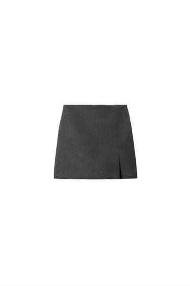 SLIT SKORT