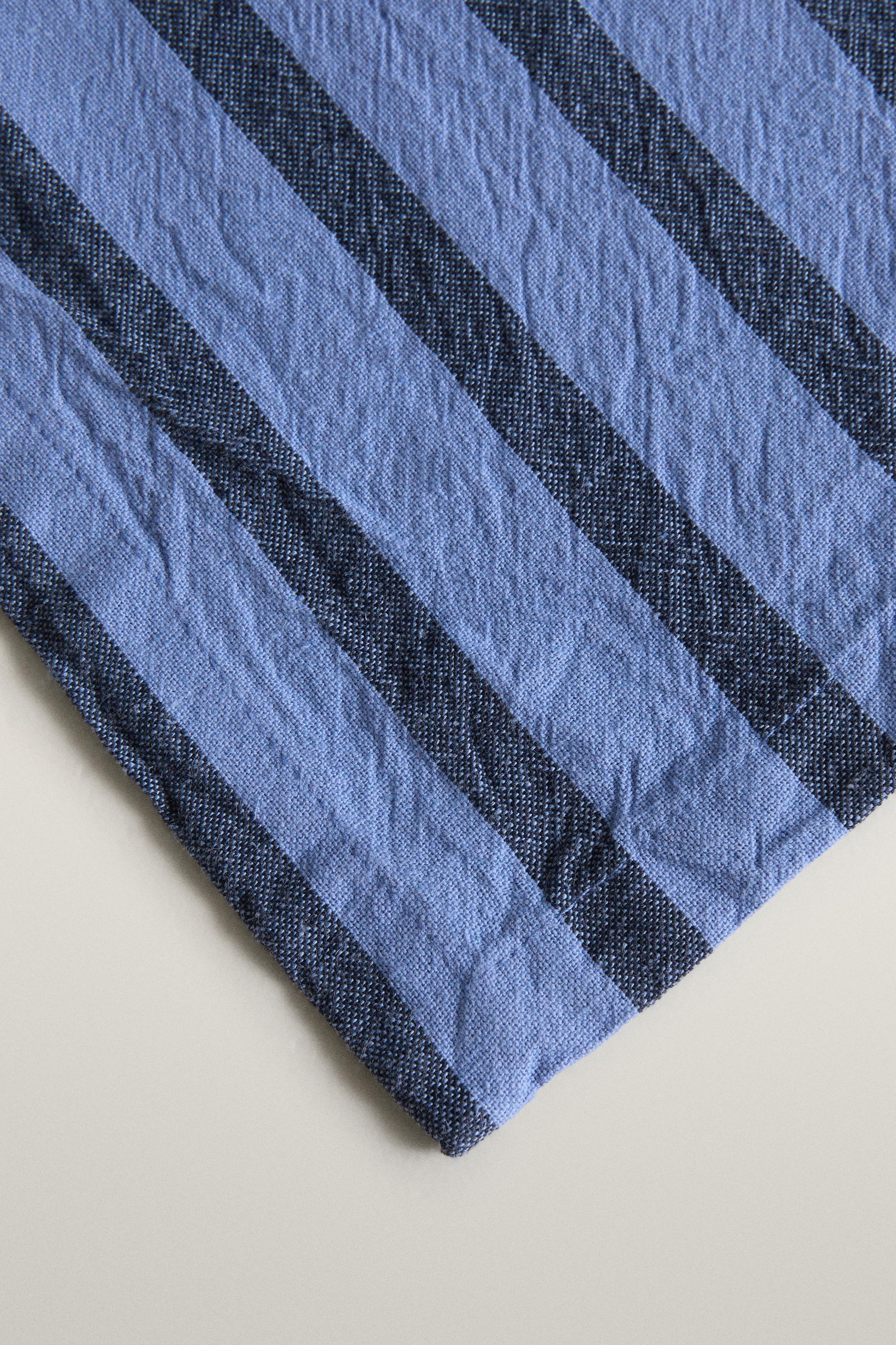 YARN-DYED STRIPE TABLECLOTH