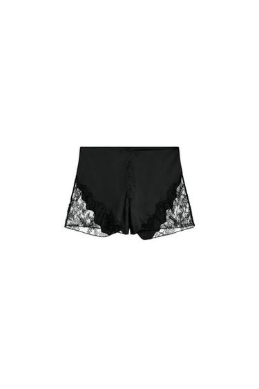 SHORTS SATENI ME DANTELLË ZW COLLECTION - E zezë nga Zara