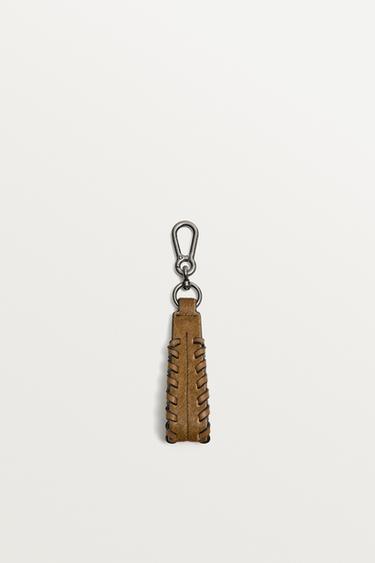 LEATHER KEY RING - Brown by Zara