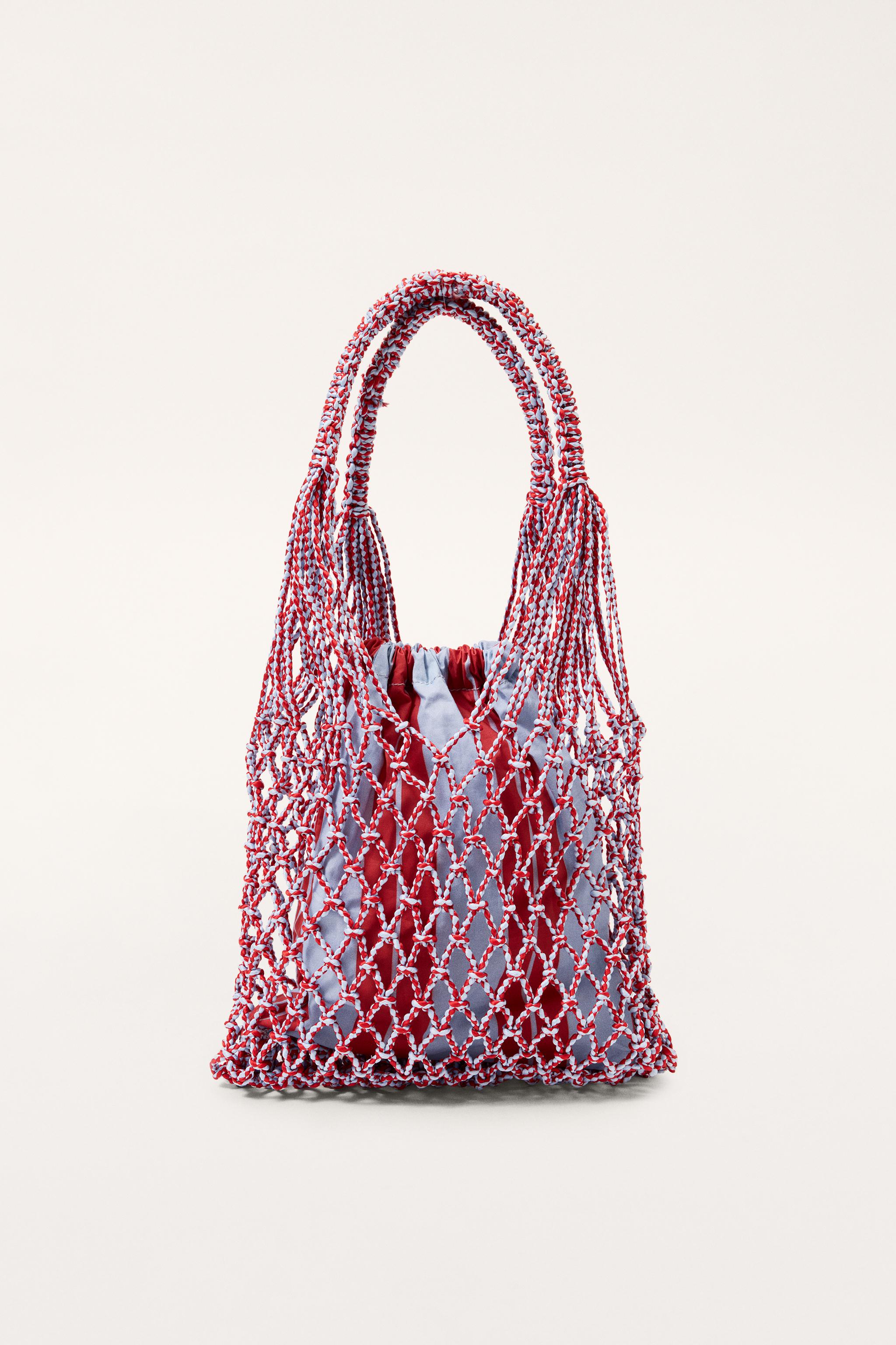 Sac Seau Zara En Cuir Blanc Avec Glands - Dimensions 26x27x13 Cm, Neuf Avec étiquettes