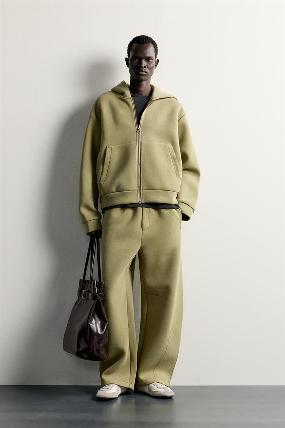 PANTALÓN JOGGER BALLOON FIT COSTURA GIRADA - Verde medio de Zara - Imagen 0