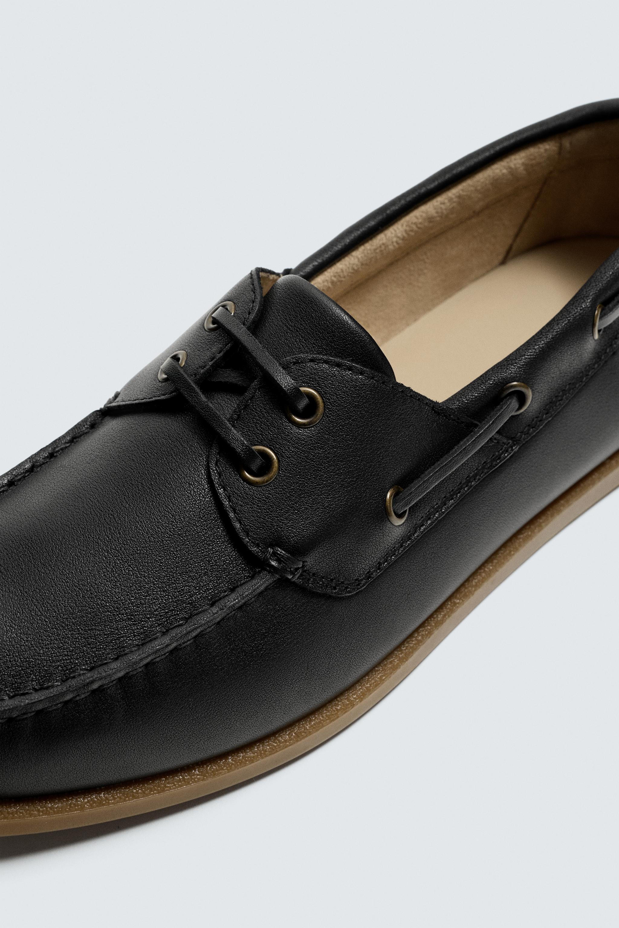LEATHER BOAT SHOES