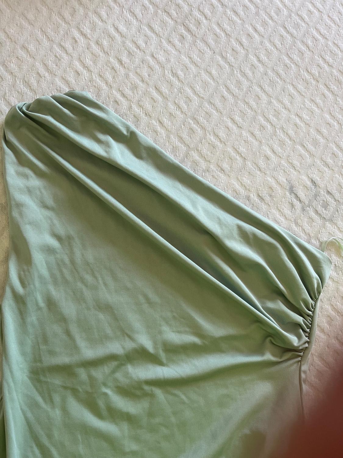 ASYMMETRIC SHAPE BODYSUIT - Image 3