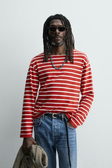 T-SHIRT JACQUARD RAYURES AARON LEVINE X ZARA - Blanc / Rouge de Zara