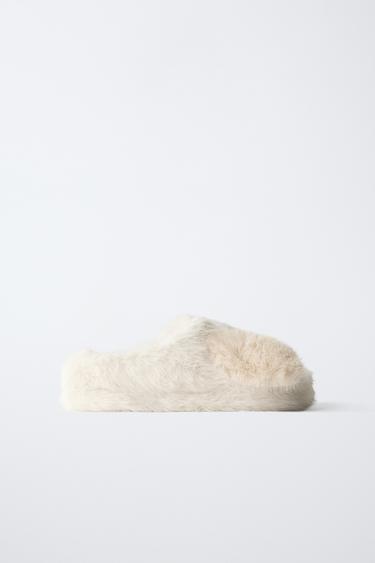 PUPPY SLIPPERS - Ecru White by Zara - Image 0