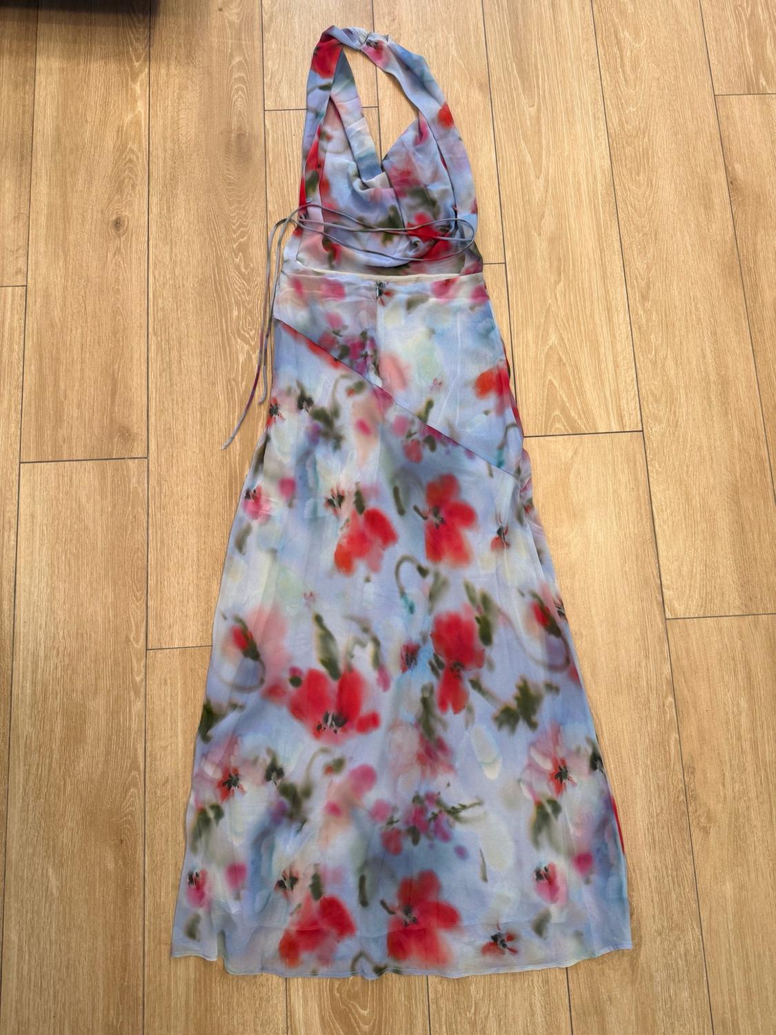 PRINTED HALTER MIDI DRESS - Image 2