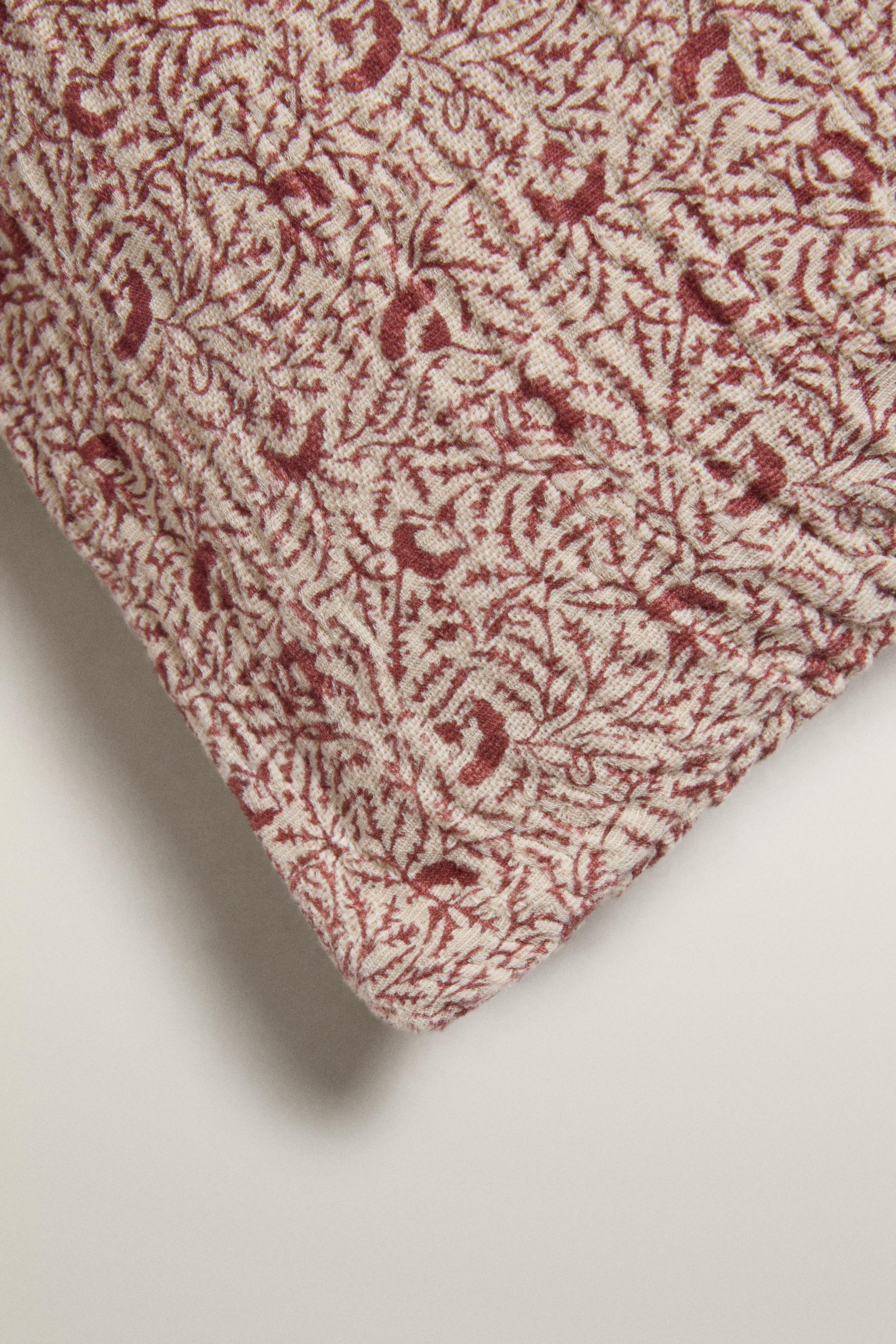BRANCH PRINT LINEN AND COTTON THROW PILLOW COVER