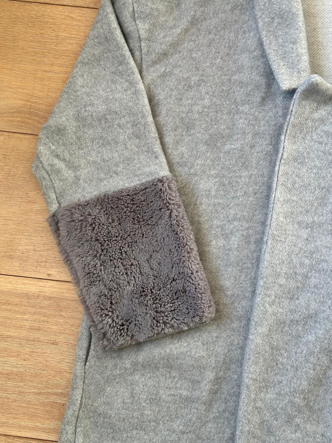 COAT WITH FAUX FUR CUFFS - Image 2