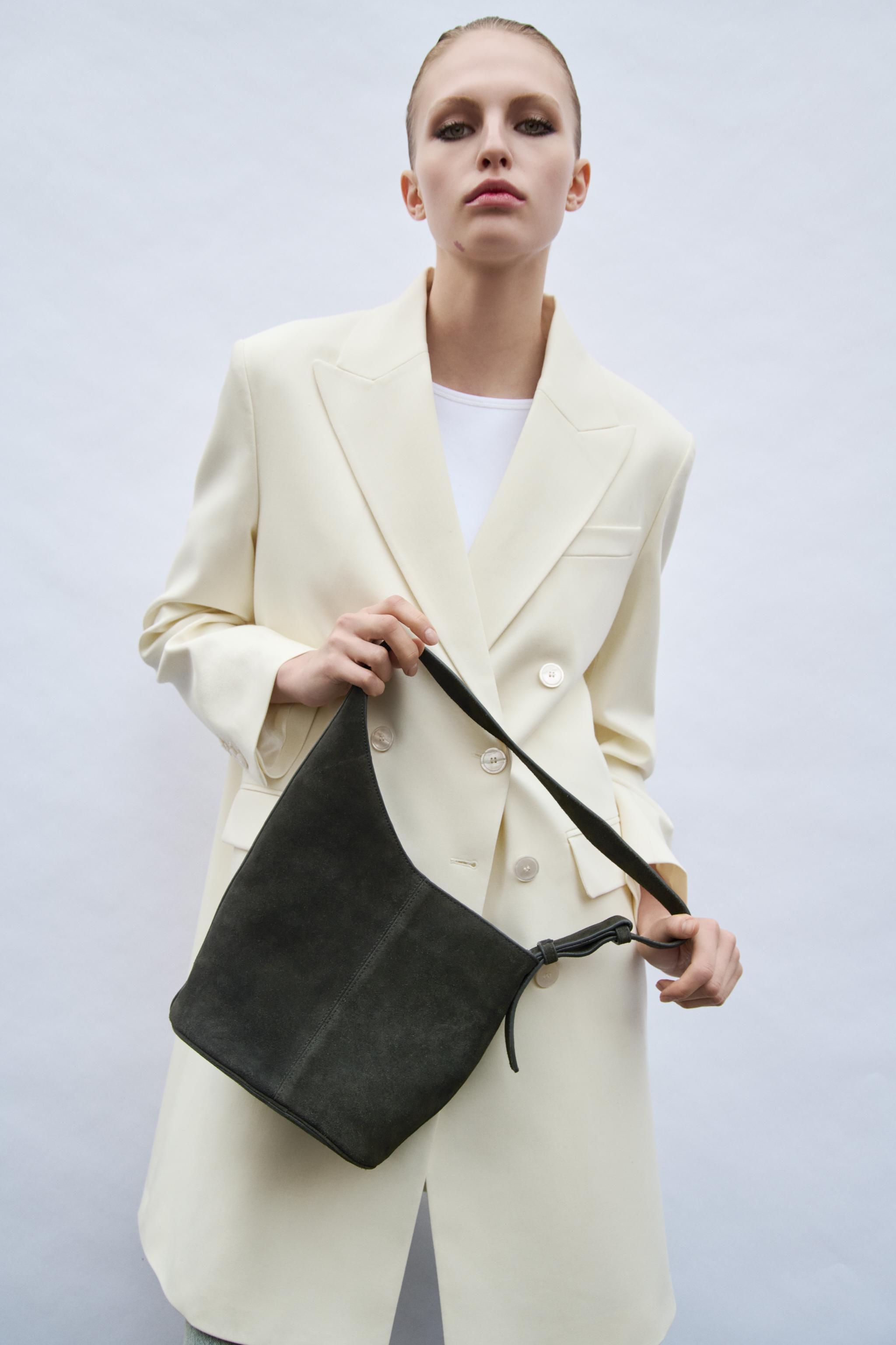 【ZARA】ソフトスプリットスエード アシンメトリー バケット アシンメトリーソフトスプリットスエードミニバケットバッグ