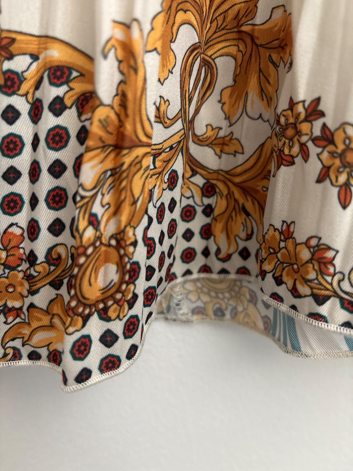 PLEATED CHAIN PRINT SKIRT - Image 3